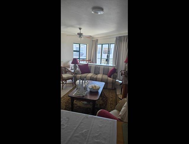 3 BEDROOM PROPERTY TO RENT IN UMDLOTI BEACH